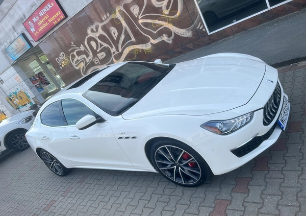 Maserati Ghibli cena 249000 przebieg: 20000, rok produkcji 2022 z Warszawa małe 92